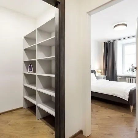 Stylish St. Ignatius By Houseys Apartamento *